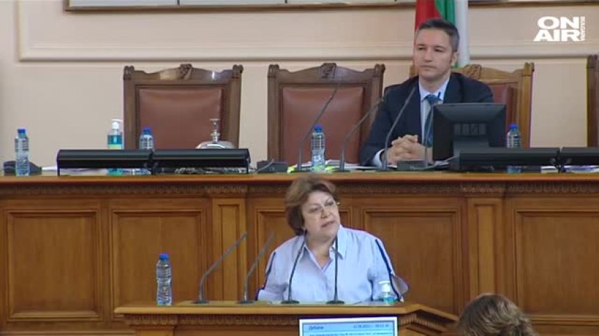 Високо напрежение: Остри реплики между Татяна Дончева, Ива Митева и Росица Кирова