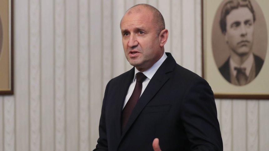 На Коледа политическият ни елит призова за по-единна България