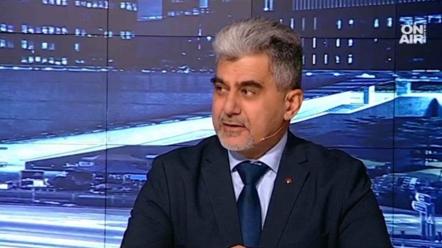 Доц. Михов:&nbsp;Номинацията на Ревизоро за екоминистър е логична