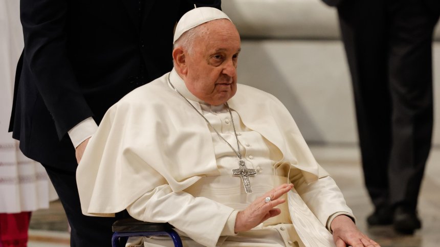 Папа Франциск бил жертва на дийпфейк, предупреди за AI