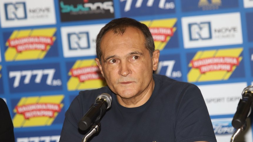 Божков смята да се върне у нас, поиска оставката на Горанов, той му отговори подобаващо