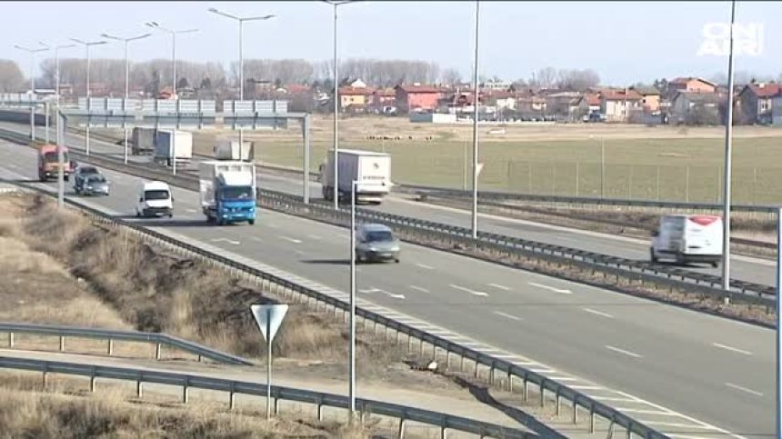 БСП поиска лично Борисов да обясни как ще работи тол системата