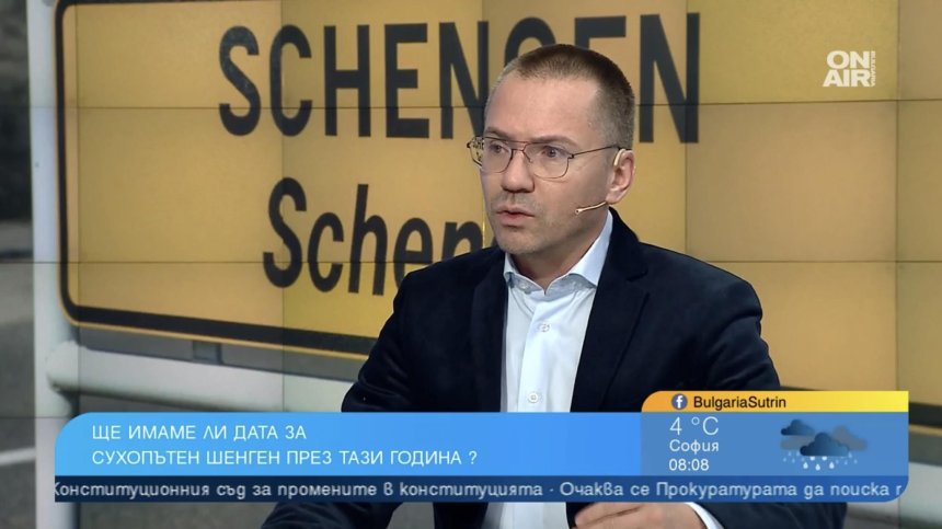 Джамбазки: Ние сме в галактическия Шенген, Денков изрече откровени лъжи