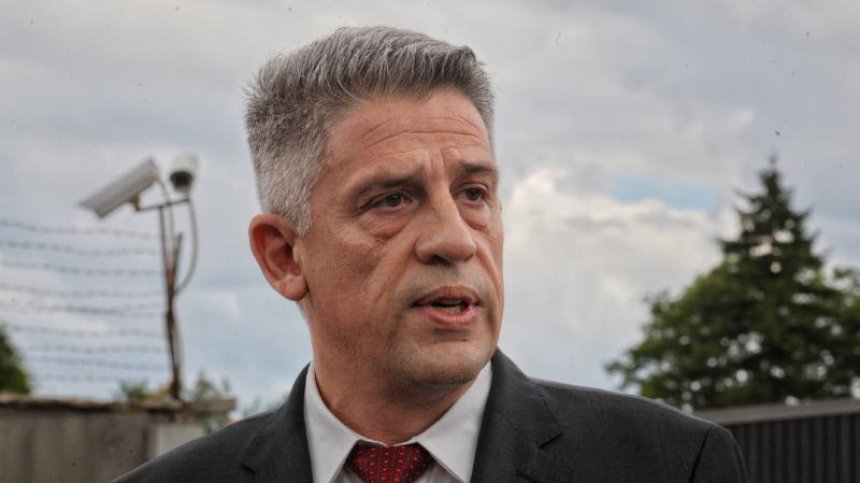 Атанасов обвини "дългата ръка" на Кремъл за отстраняването си от "Разузнаване"