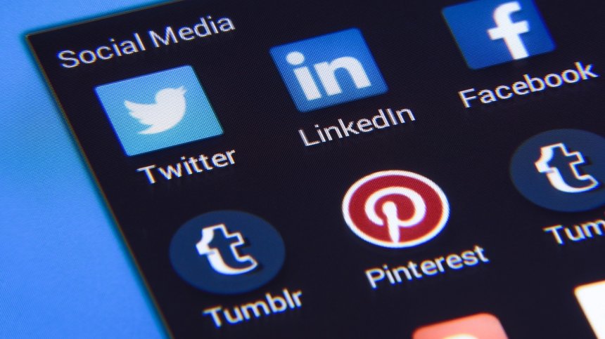 Ответен удар: Руските власти блокираха социалните мрежи Facebook и Twitter