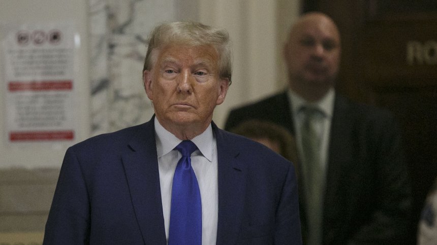 Тръмп трябва да плати $10 000 за обида на съдия