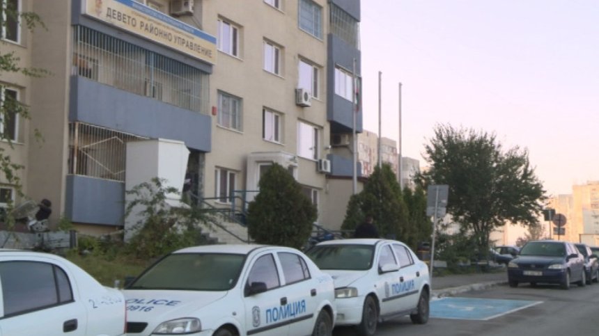 Изоставеното в София бебе било открито на междустълбищна площадка