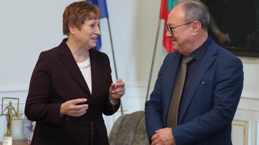 Евелина Славчева встъпи в длъжност като председател на БАН (ВИДЕО+СНИМКИ)