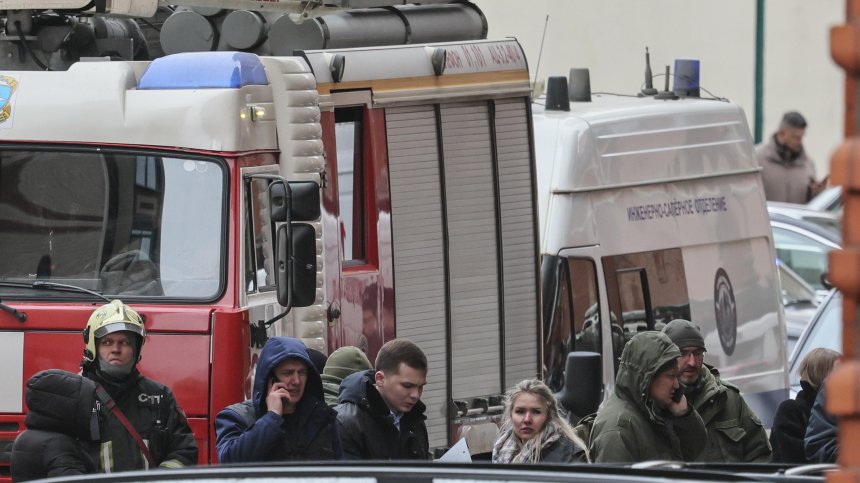 Експлозия разтърси банков клон в Москва