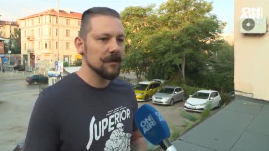 Статуята на суетата: Как станахме свръхконсуматори и жертви на селфитата?