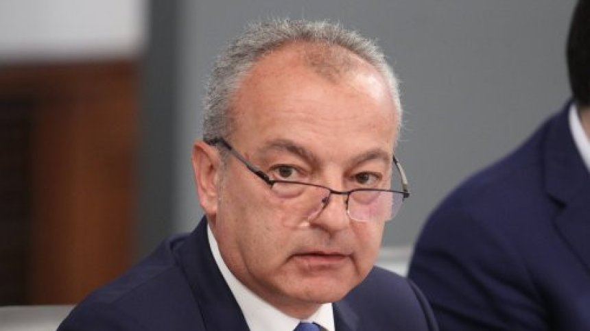 Гълъб Донев: 915 хил. пенсионери ще останат без увеличение след преизчислението