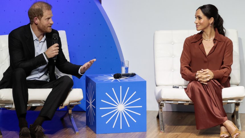 Какво е работила Меган Маркъл преди да стане известна