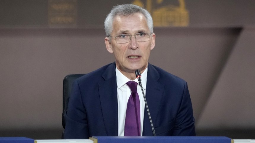 Йенс Столтенберг: Над 900 дни Русия води непровокирана война срещу Украйна
