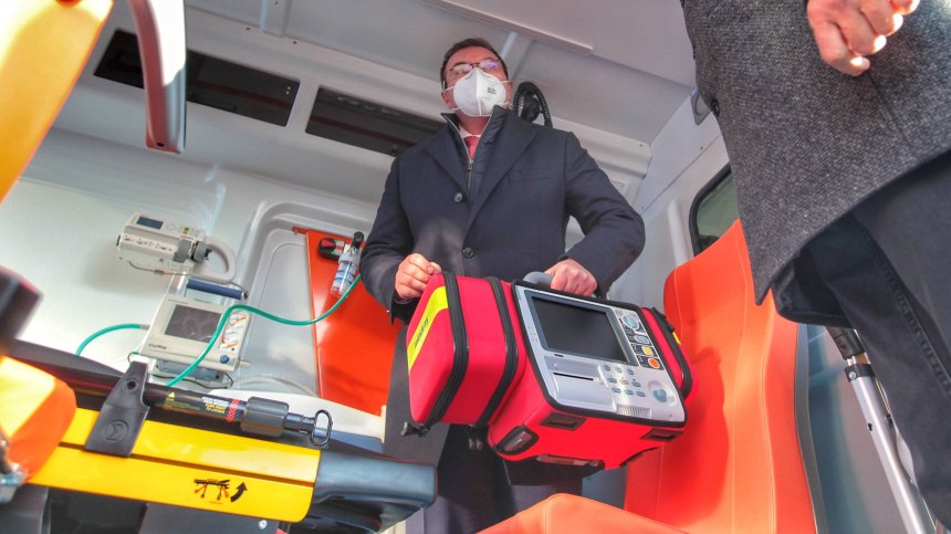 Mинистър Костадин Ангелов повежда ГЕРБ във Варна и Търново