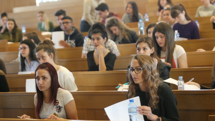 Откриват новата академична година в условията на пандемия