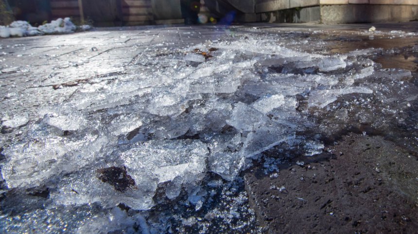 Потрошени китка, рамо, глезен - над 50 са пациентите в "Пирогов" заради ледена София