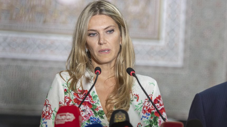 Ева Кайли остава в ареста