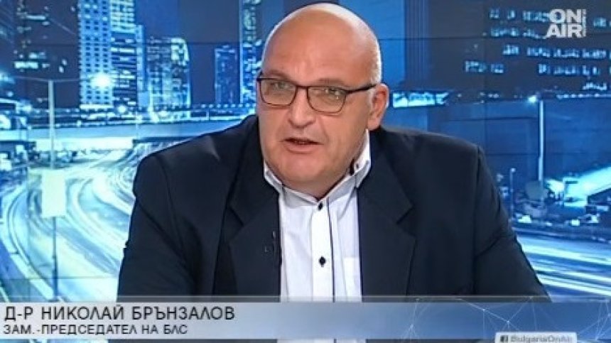 Д-р Брънзалов: У нас пациент с положителен антигенен тест не подлежи на карантина