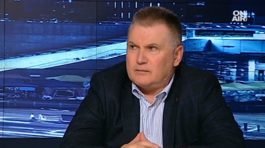 Основната задача пред Ревизоро щяла да е да ревизира сектора