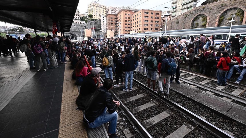 24-часова стачка спира влаковете в Италия