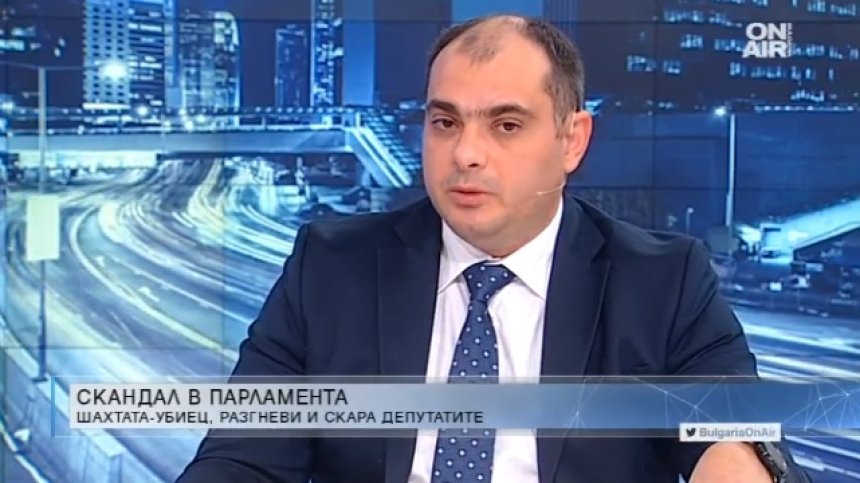 Попов, БСП: От няколко дни българите прескачат шахтите в цялата страна