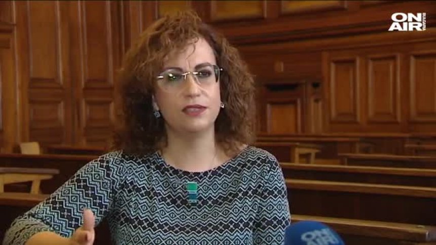 Годината ON AIR: Как и защо "Всеки сам си преценя" зарази толкова хора