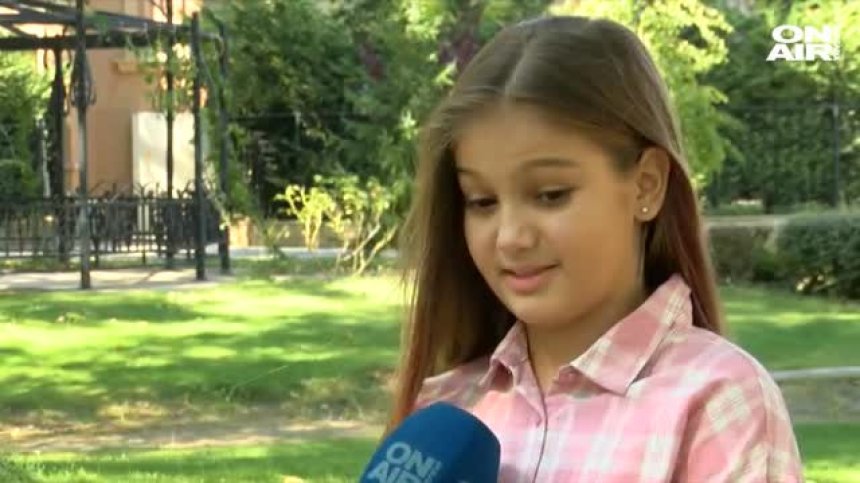 "We Will Rock You": 12-годишната Поли от Бургас мечтае за голямата сцена