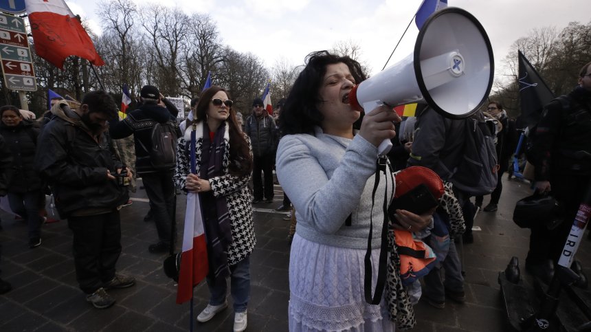 Протестиращите от "Конвоя на свободата" удариха на камък в Брюксел