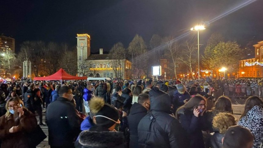Кметът на Габрово плаща глобата за концерта лично