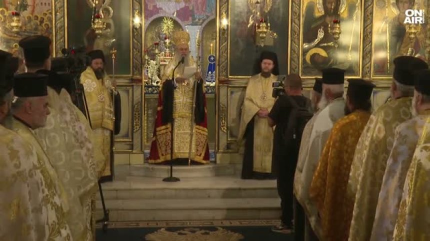 Пловдив в центъра на честванията: Камбани, трибагреници и почит към героите на Съединението