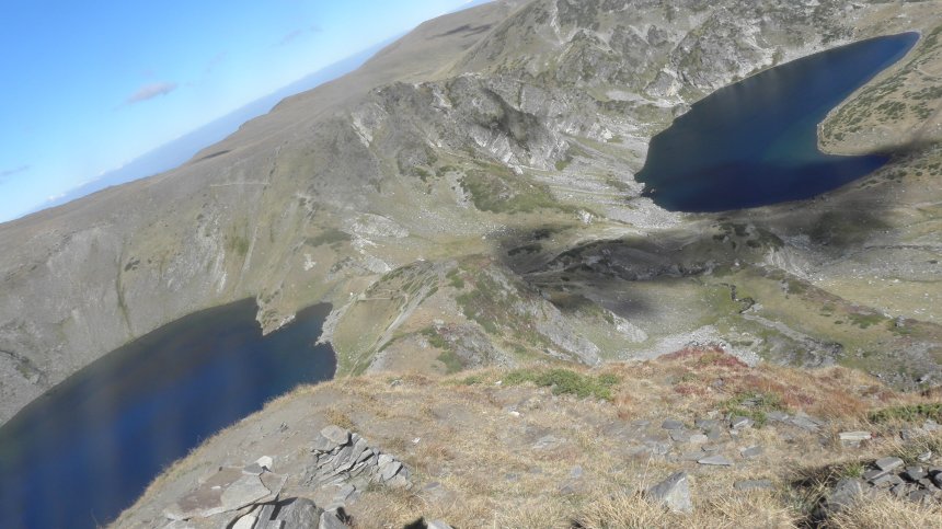 Издирват сърби, къпали се в Бъбрека на Рила