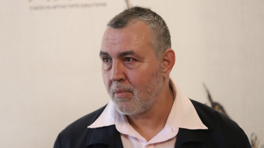 Мутафчиев бесен заради бюджета: Ограбват ни! Крадат от децата и родителите ни