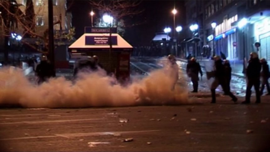 Нови протести заливат Атина