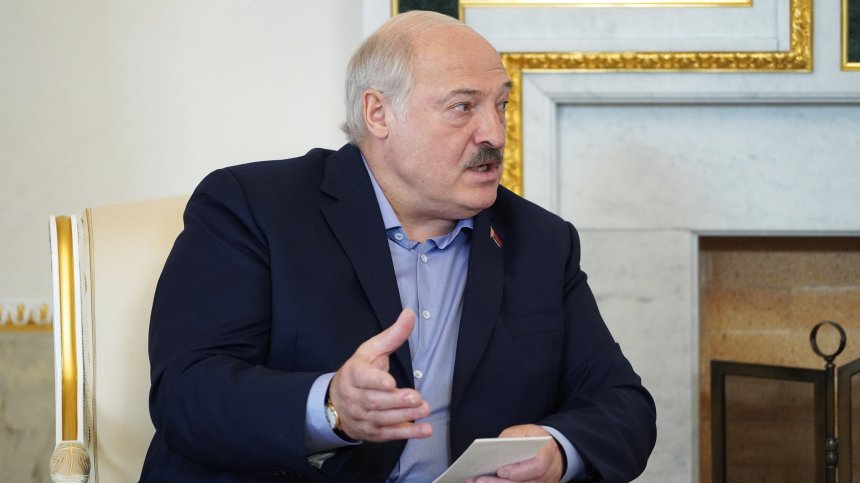 Полша изпраща 2000 войници на границата си с Беларус