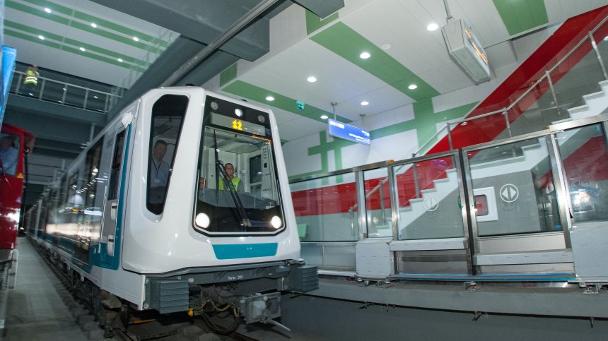 Отпуснаха 20 млн. лв. за закупуването на 10 нови метровлака в София