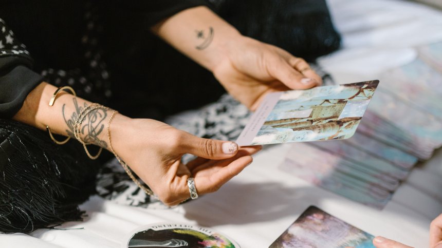 За няколко зодии декември ще е запомнящ се, ето и кои са важните дати