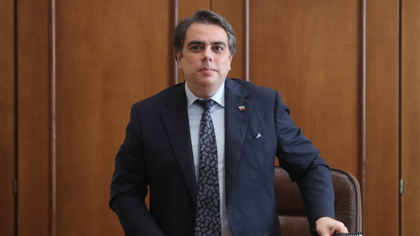 "Продължаваме промяната" решава дали да внесе вот на недоверие