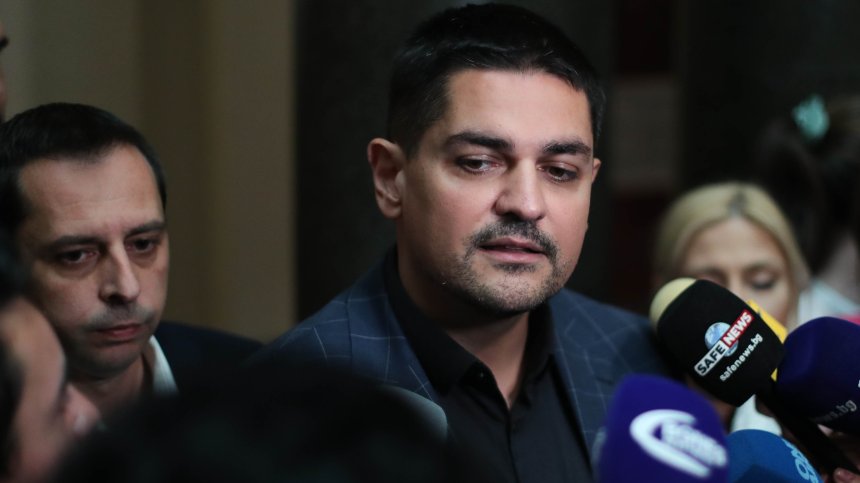 Внесоха обвинителен акт срещу Радостин Василев в опит за принуда