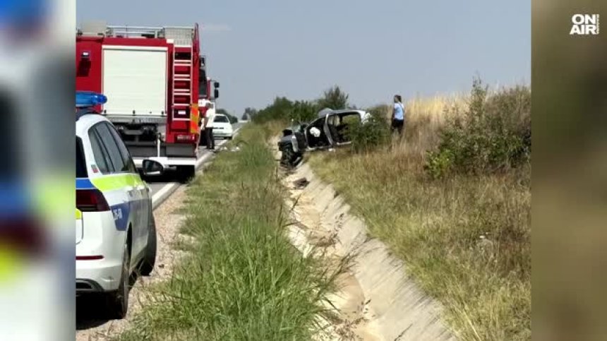 Четирима са загиналите в челната катастрофа в Хасковско, трима са в болница