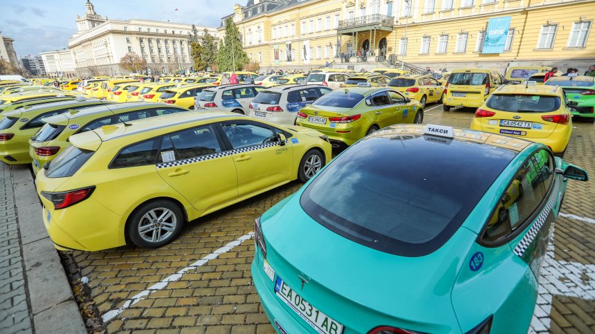 КФН призова застрахователите да преразгледат цените на "Гражданската отговорност"