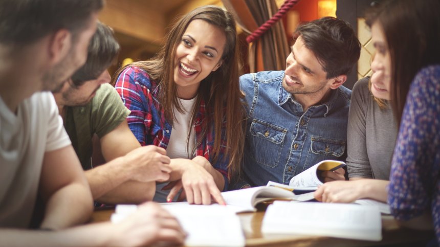 В тази държава студентите плащат по 25 евро на семестър