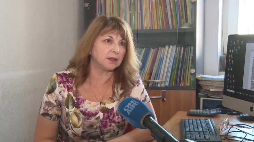 МОН заменя диктовката с текст за редактиране