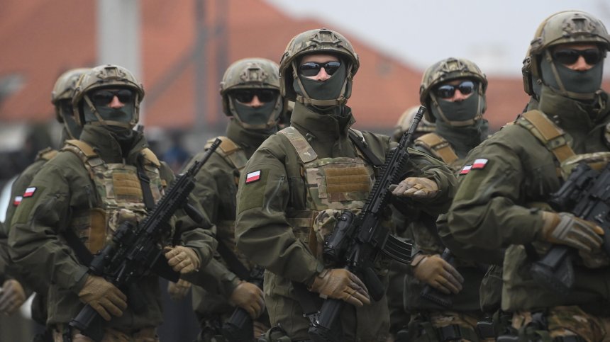 Полски военни и техника ще преминат през България