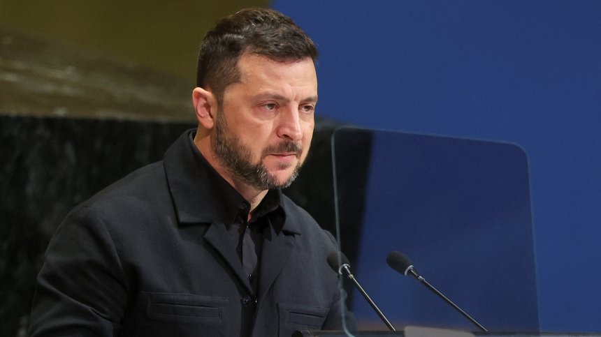 Зеленски: Москва отвлича хиляди украински деца