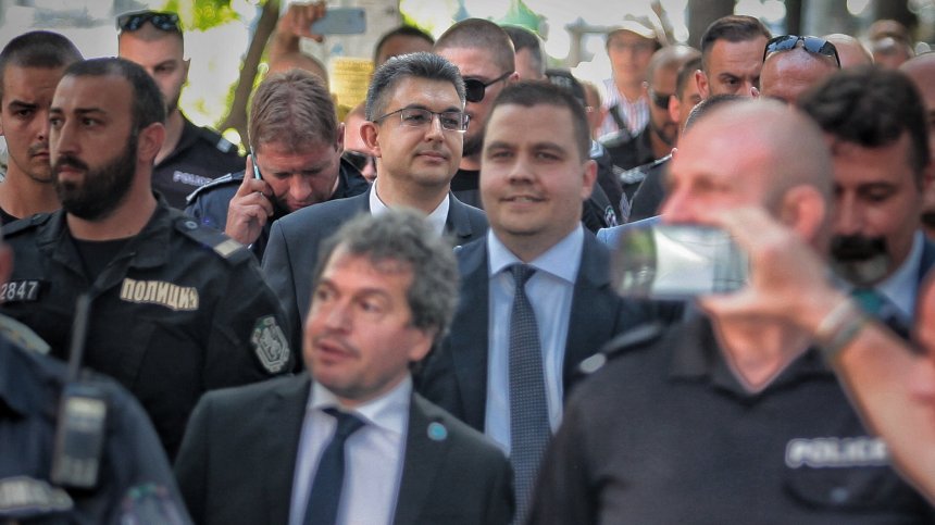 ИТН представя министрите пред БСП, ДБ и ИБГНИ без опция за повече промени