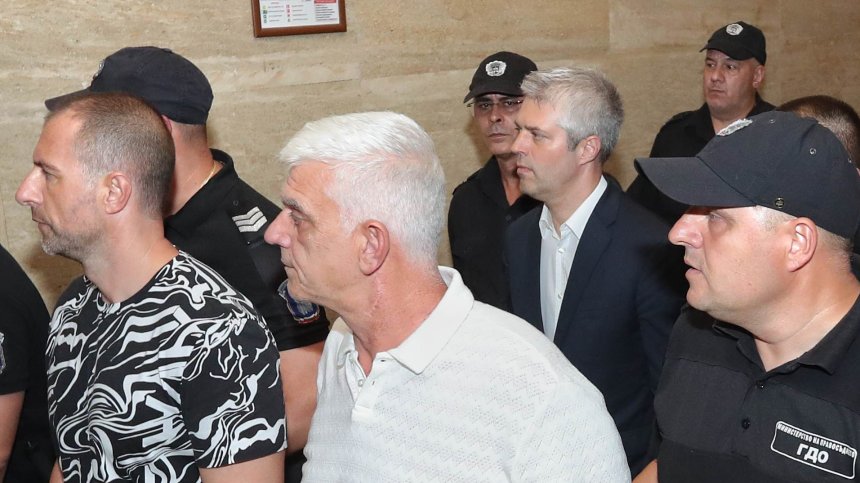 Съдът остави в ареста кмета на Варна Благомир Коцев