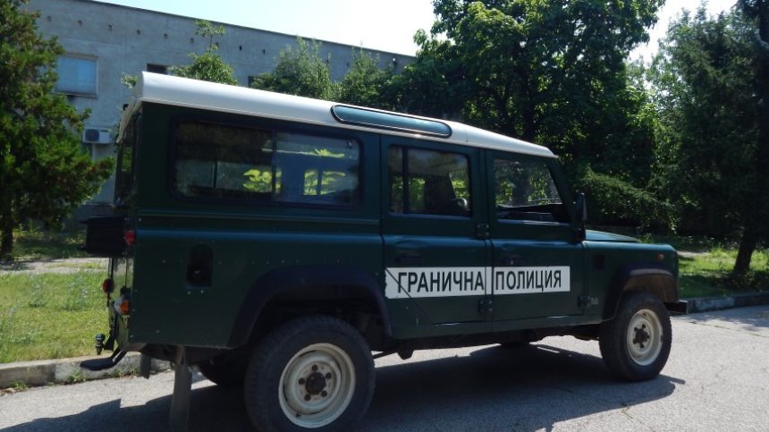 Граничарят с 500 евро за такса "спокойствие" излязъл от болница, за да прибере парите