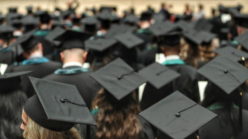 Как днес младите избират специалност и университет (ВИДЕО)