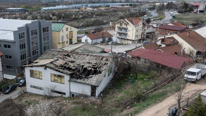 Задържаха 7 полицаи за трагедията в Кочани
