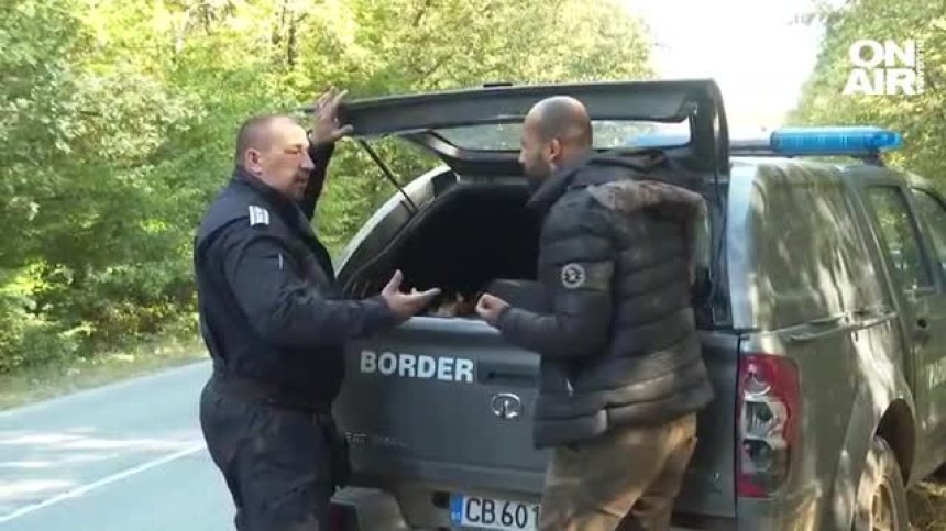 Заловиха нелегални мигранти след гонка, автомобилът не е спрял от Пловдив до София